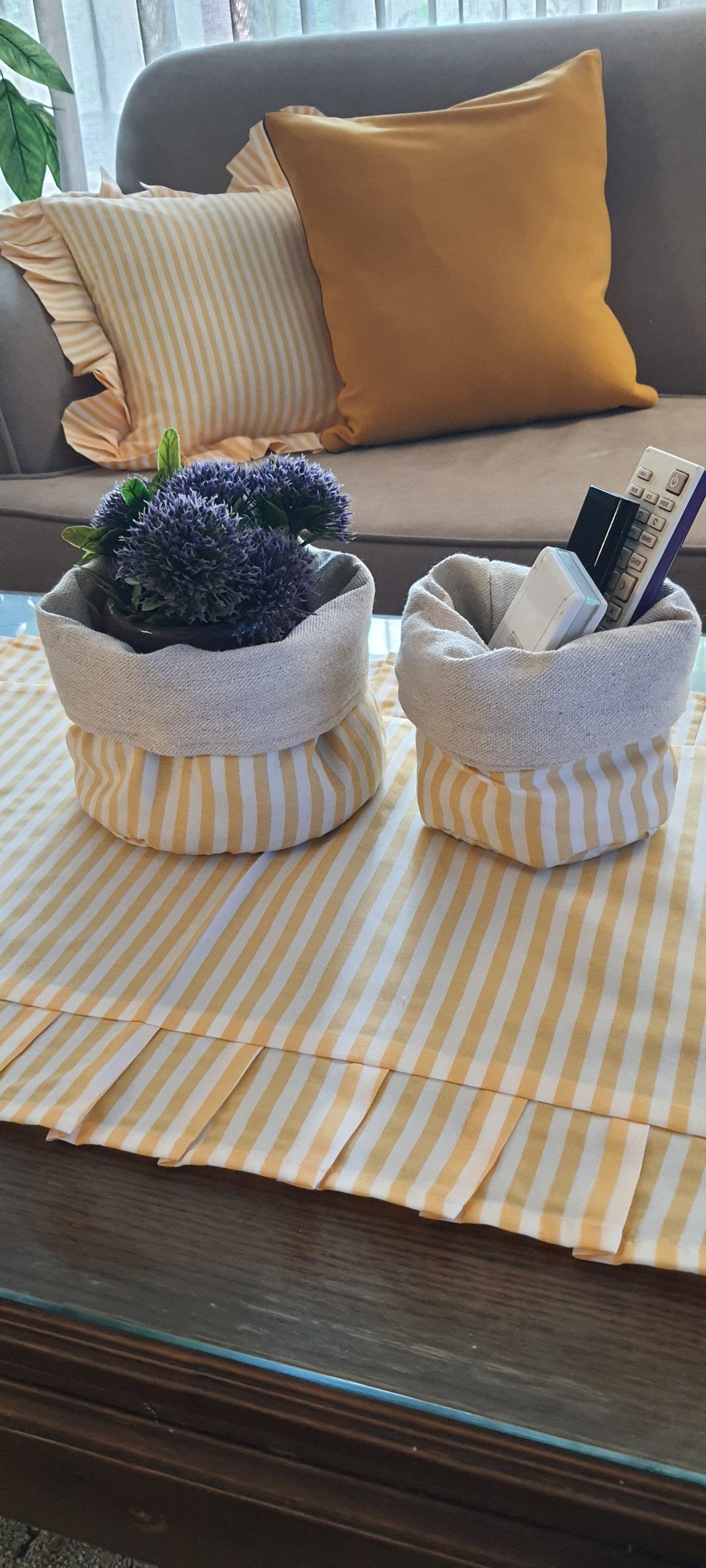 Shine Yellow table Runner Set