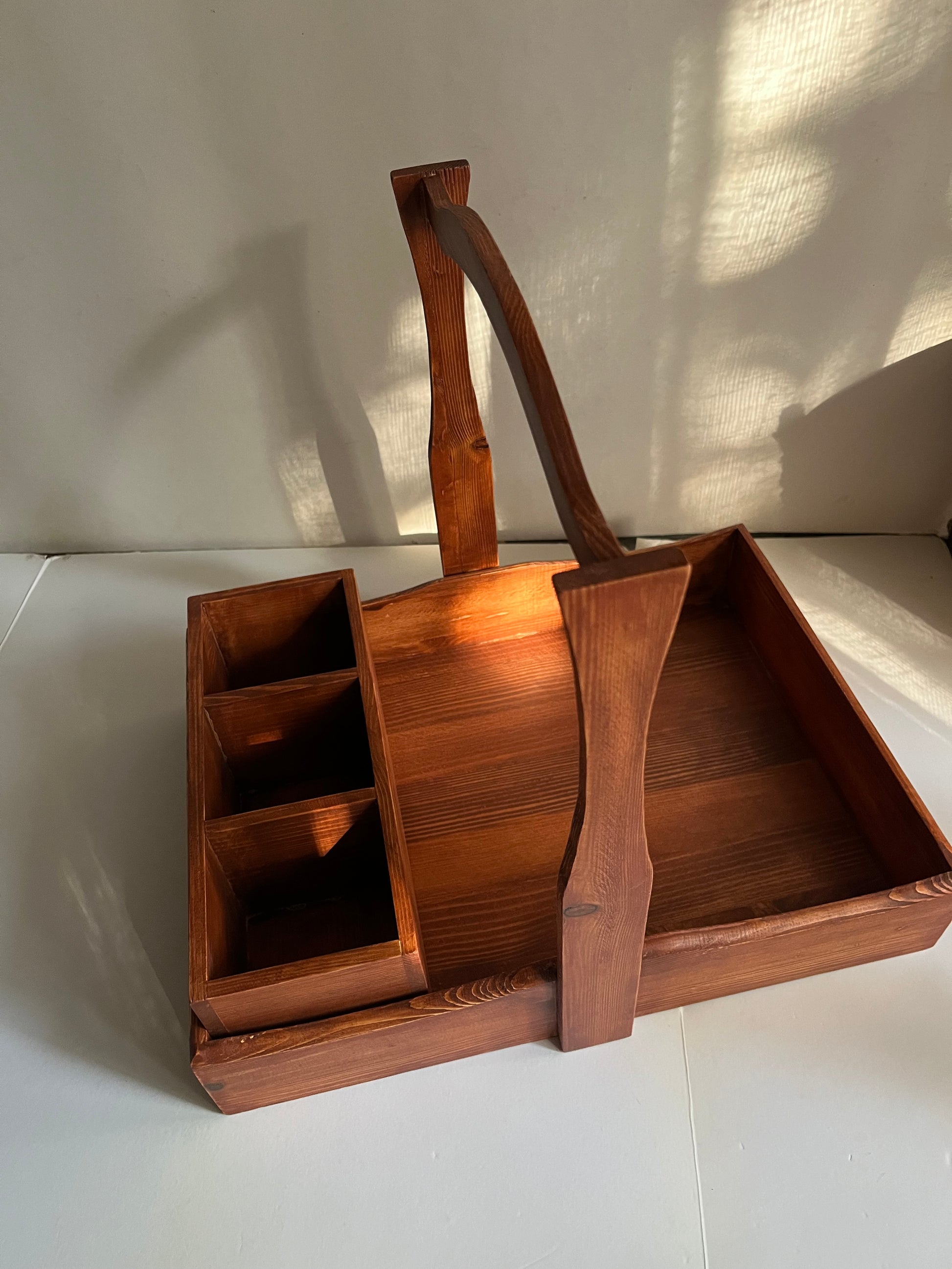 The Craftsman's Caddy