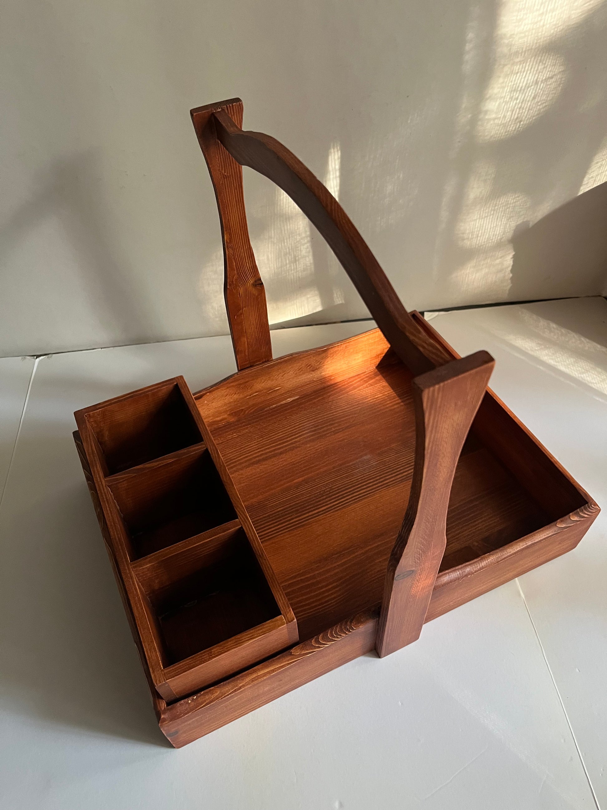The Craftsman's Caddy