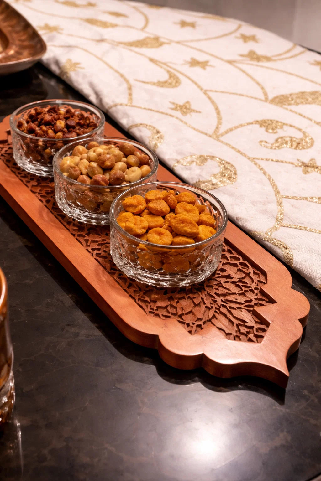 صينية زخرفه شرقي